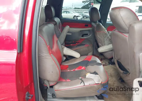 2002 GMC Yukon Xl 1500 Slt from USA, damaged, VIN 1GKFK16Z32J124359